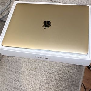 12” Rose gold MacBook